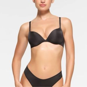 Skims Teardrop Push-Up Bra